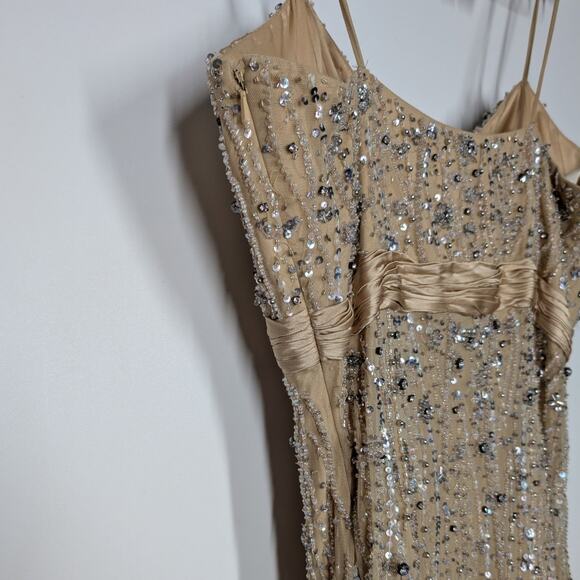 Dolce Jovani Gold Crystal Embellished Gown Fitted Spaghetti Straps Size 8 Nude - Picture 9 of 15